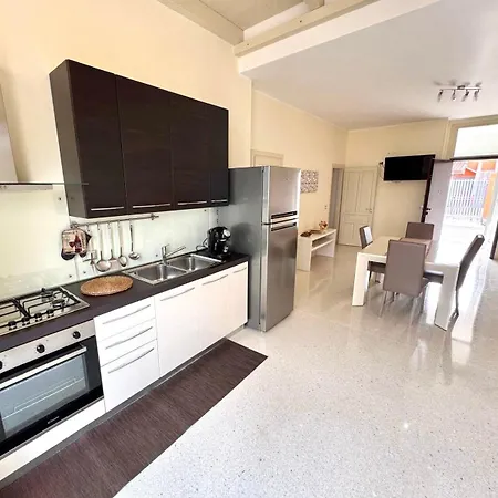Holiday home Casa Di Cinzia Torre Squillace